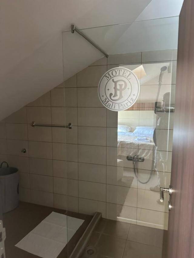 Jp Motel Mali Pariz ボル エクステリア 写真