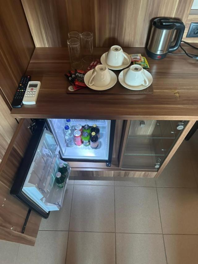 Jp Motel Mali Pariz ボル エクステリア 写真