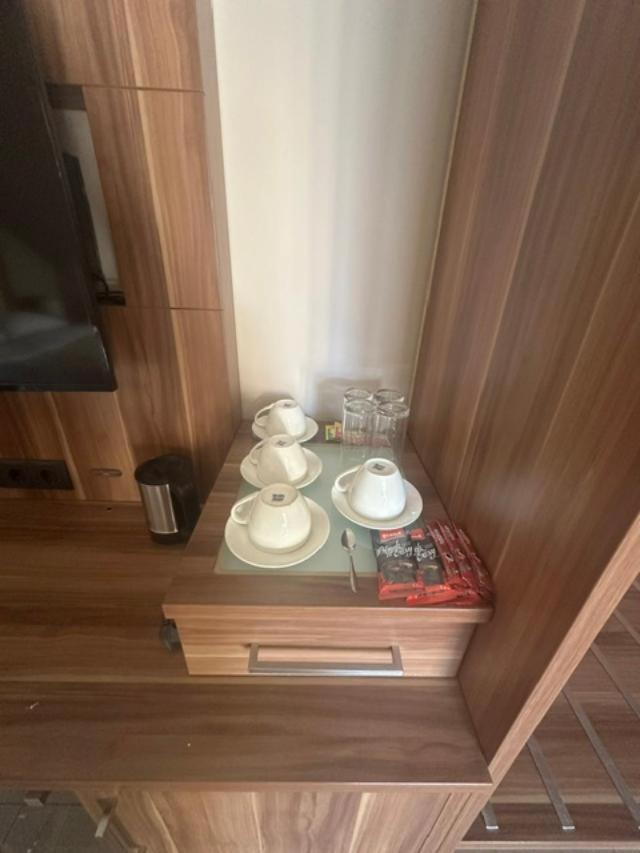 Jp Motel Mali Pariz ボル エクステリア 写真