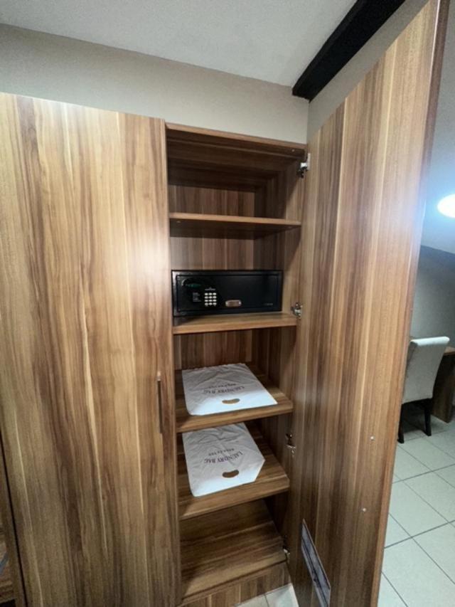 Jp Motel Mali Pariz ボル エクステリア 写真